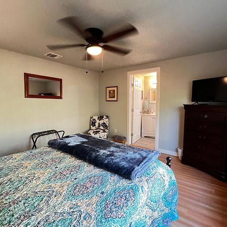 Boho Bliss- Cozy Private Room 2 Miles From Alamodome! San Antonio Exterior foto