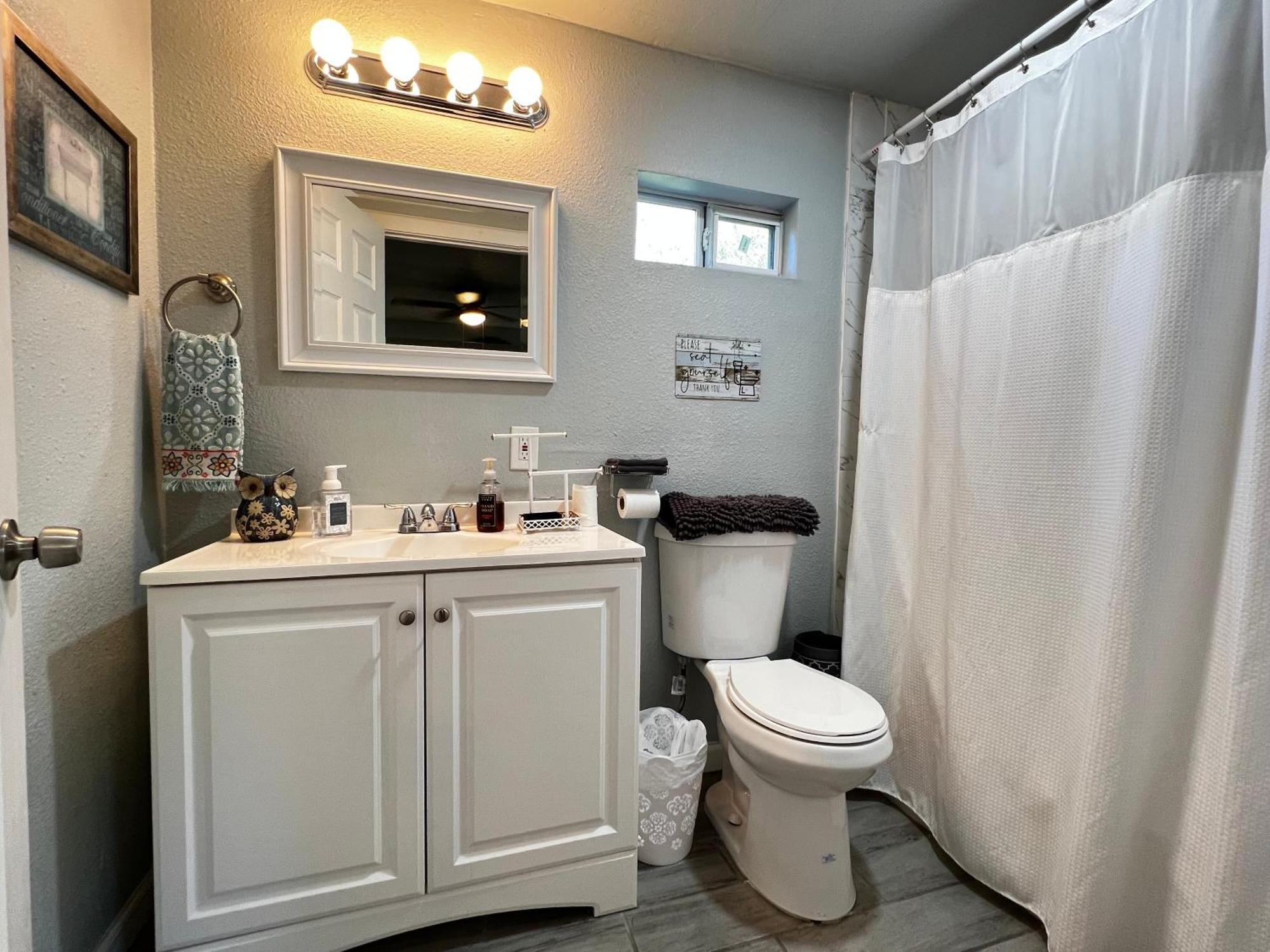 Boho Bliss- Cozy Private Room 2 Miles From Alamodome! San Antonio Exterior foto